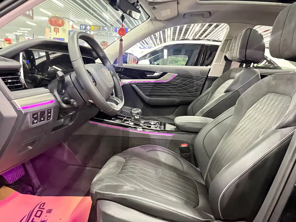 Hongqi Hongqi HS5 — миниатюра 3