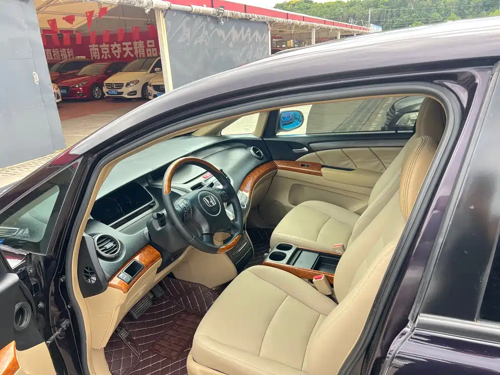 Honda Odyssey — миниатюра 8