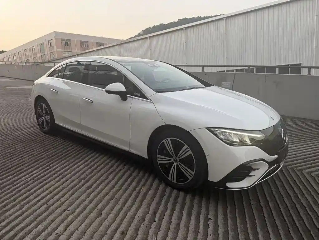 Mercedes-Benz EQE — миниатюра 3