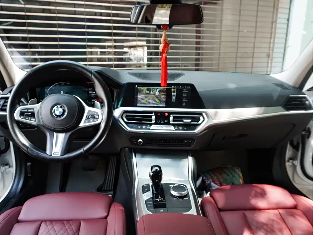 BMW 3 Series — миниатюра 21