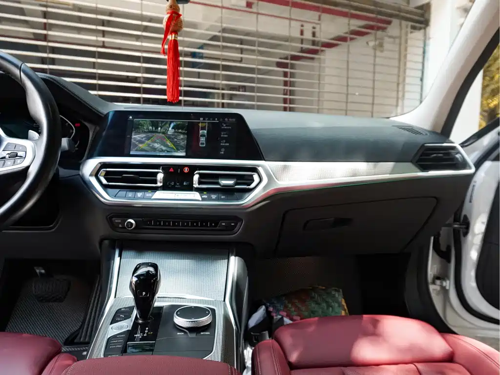 BMW 3 Series — миниатюра 19