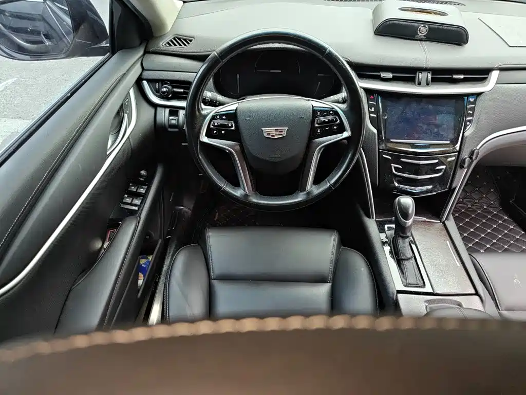 Cadillac XTS — миниатюра 7