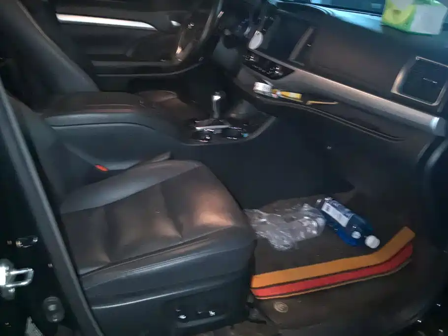 Toyota Highlander — миниатюра 8