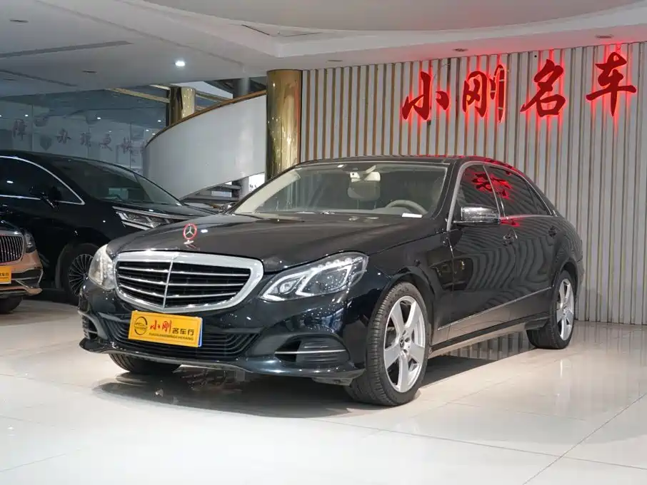 Mercedes-Benz E-Class — миниатюра 2