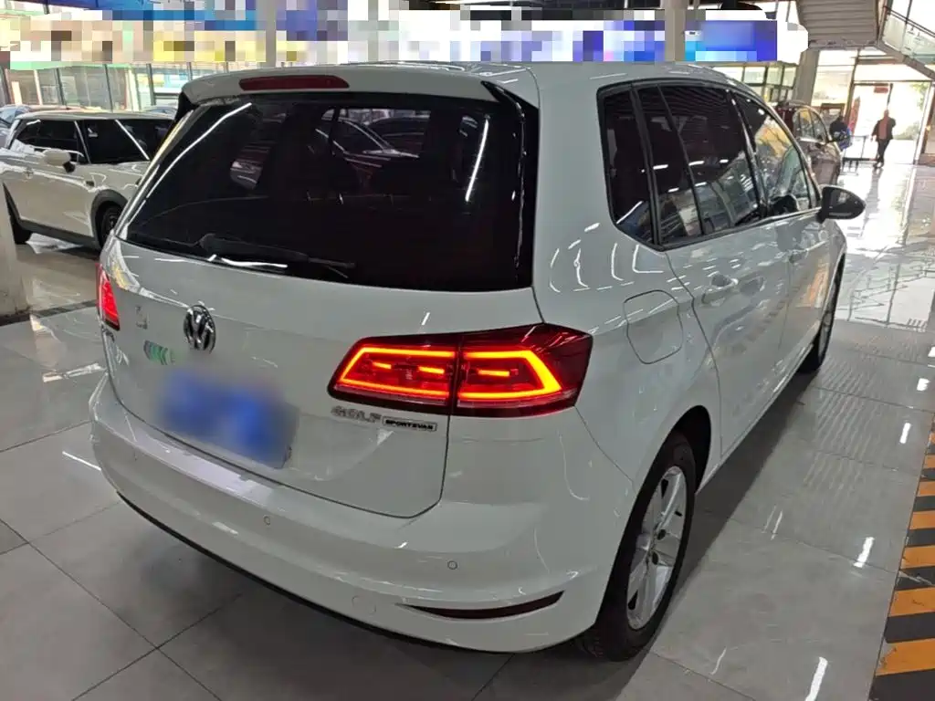 Volkswagen Golf Sportsvan — миниатюра 7