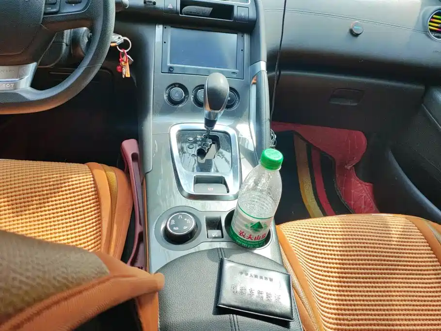 Peugeot 3008 — миниатюра 15