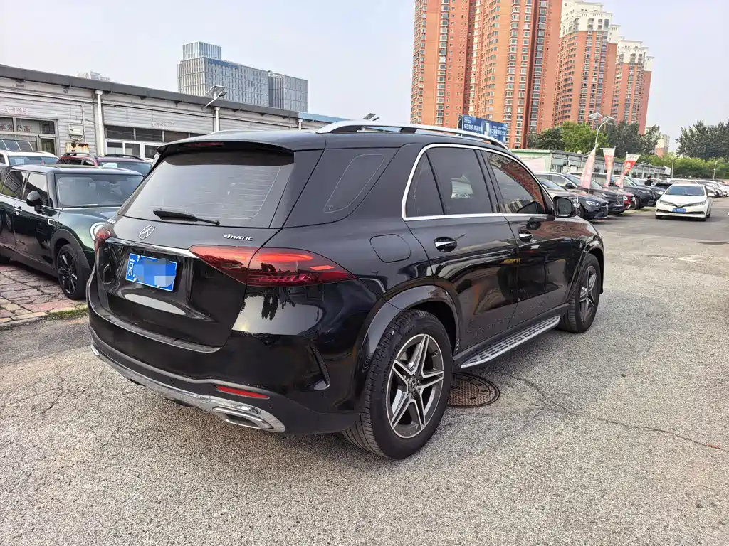 Mercedes-Benz GLE (Import) — миниатюра 15