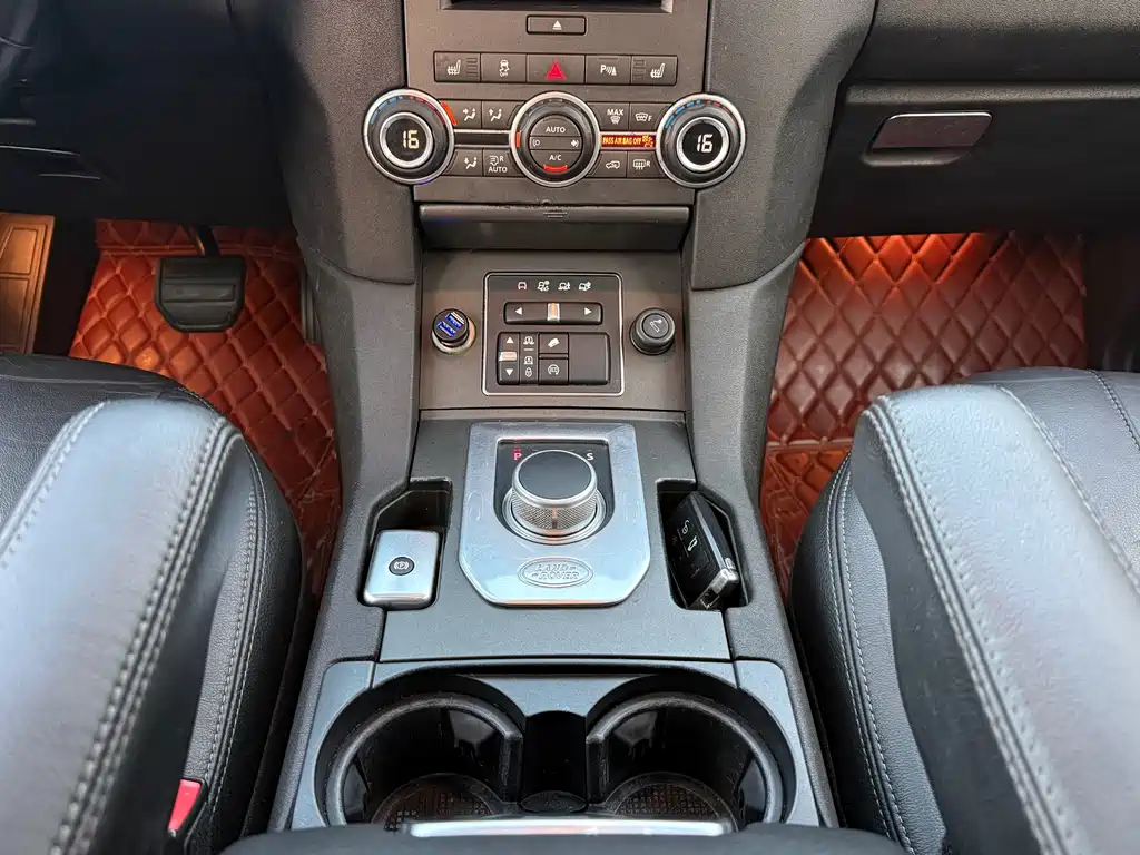 Land Rover Discovery — миниатюра 13