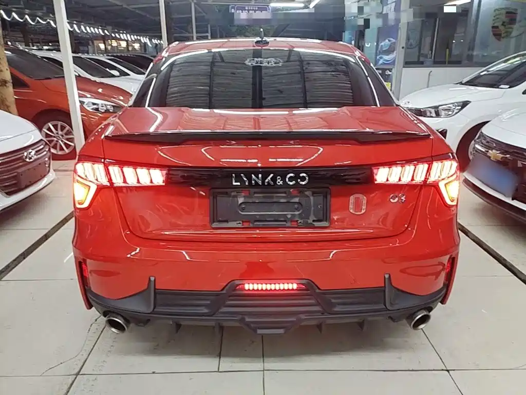 Lynk & Co 03 — миниатюра 6