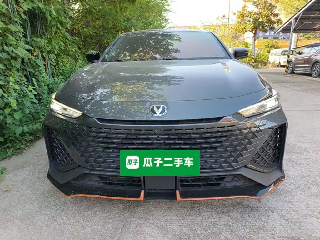 Changan UNI-V — миниатюра 3