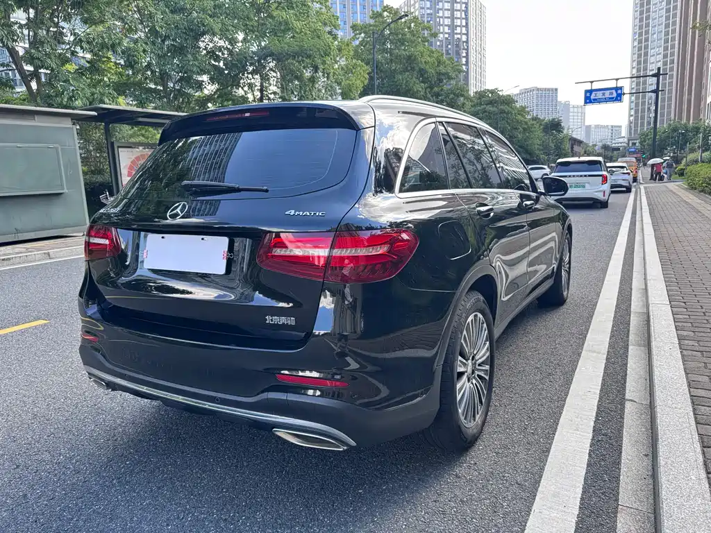 Mercedes-Benz GLC — миниатюра 5