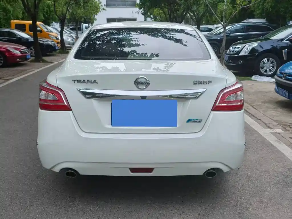 Nissan Teana — миниатюра 5