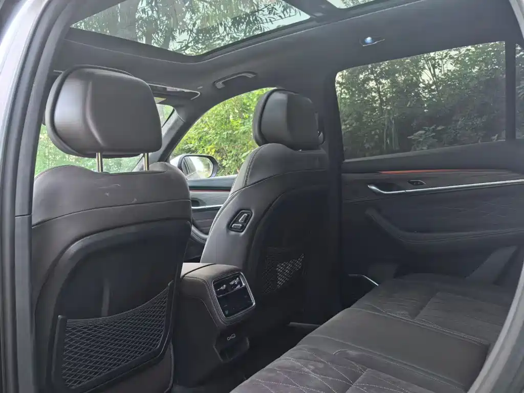 Geely Xingyue L — миниатюра 6