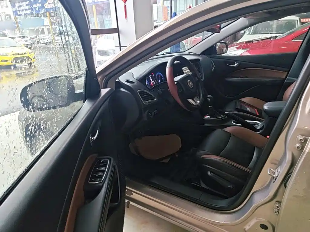 Fiat Viaggio — миниатюра 16