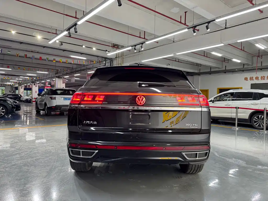 Volkswagen Teramont — миниатюра 5