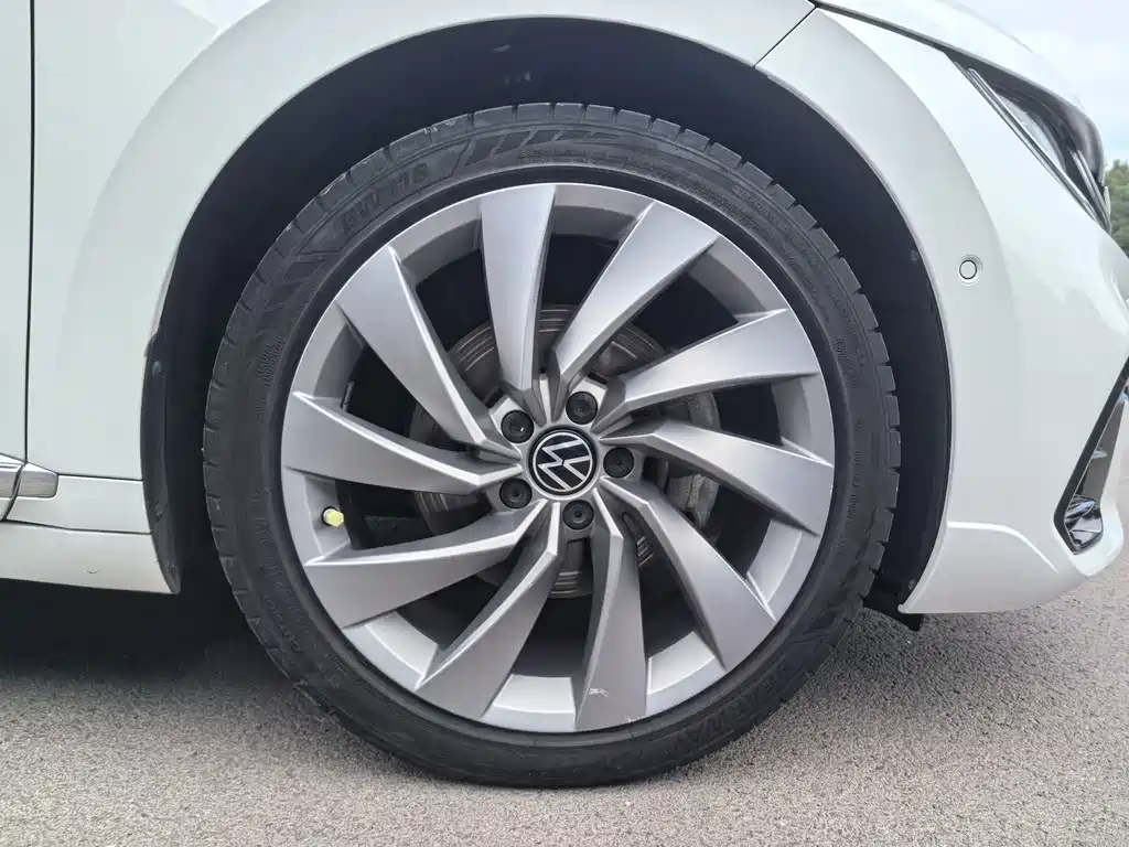 Volkswagen CC — миниатюра 12