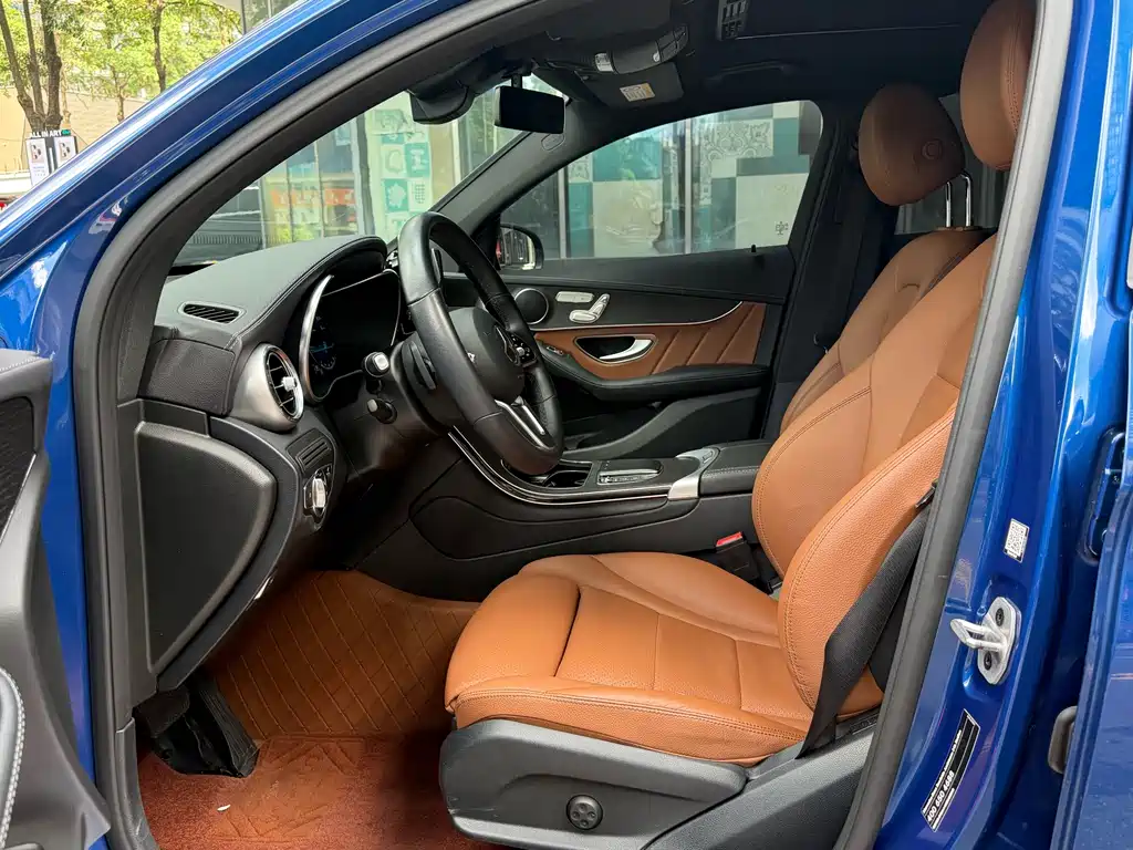 MERCEDES-BENZ GLC COUPE