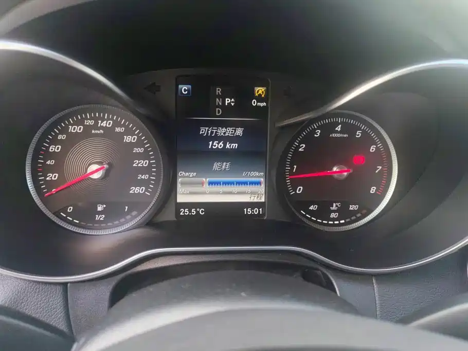 Mercedes-Benz C-Class — миниатюра 14