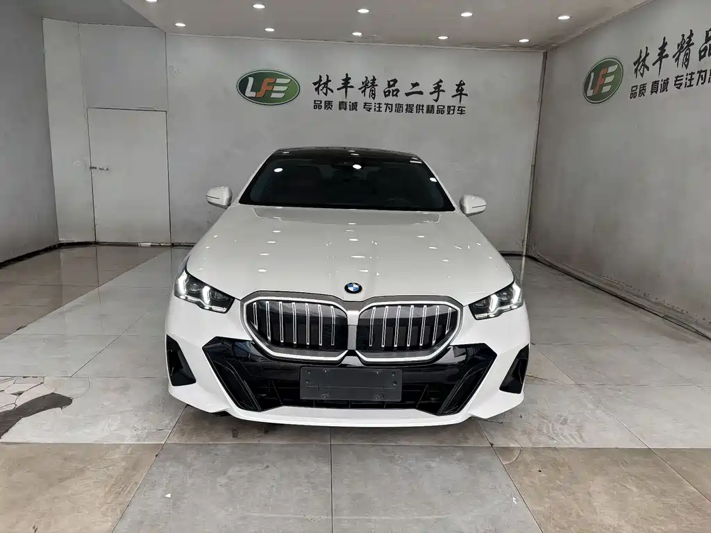 BMW 5 Series 5 2024 525Li M Sport
