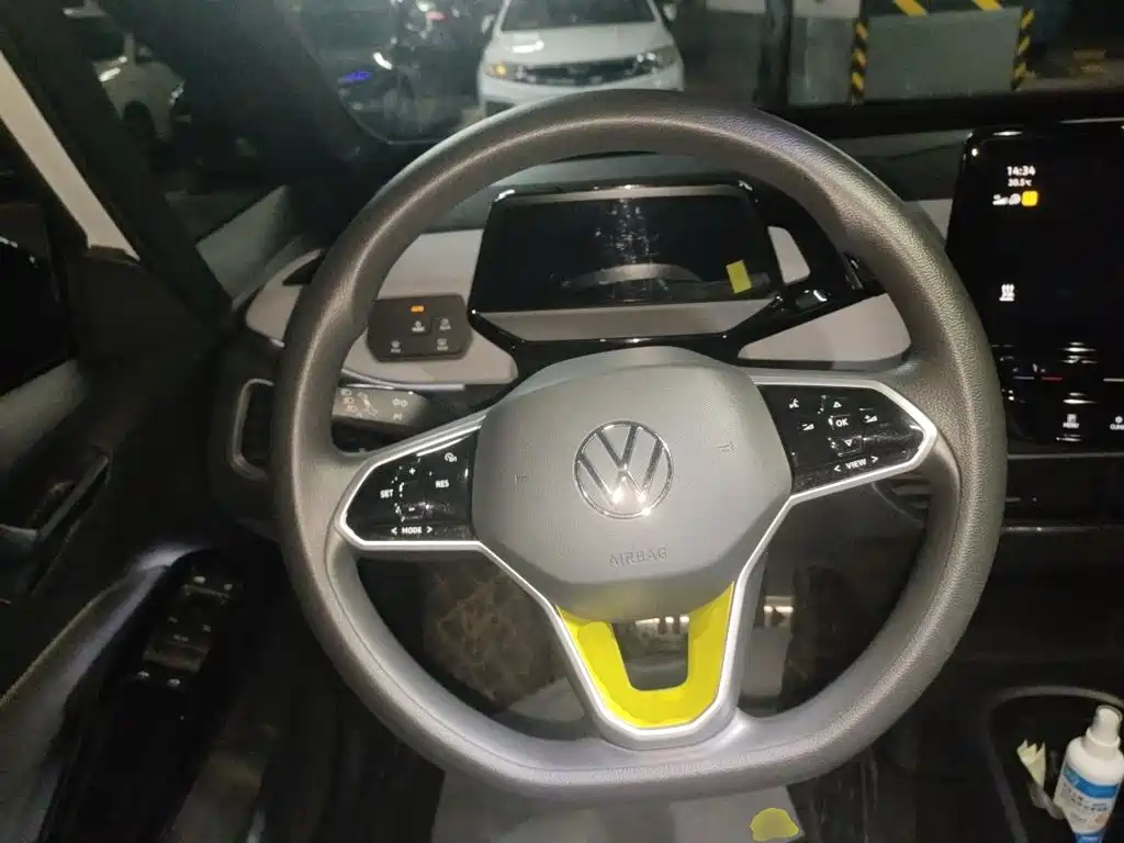 Volkswagen ID.3 — миниатюра 6