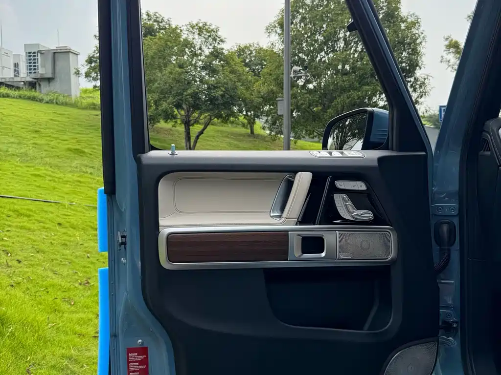 Mercedes-Benz G-Class — миниатюра 22