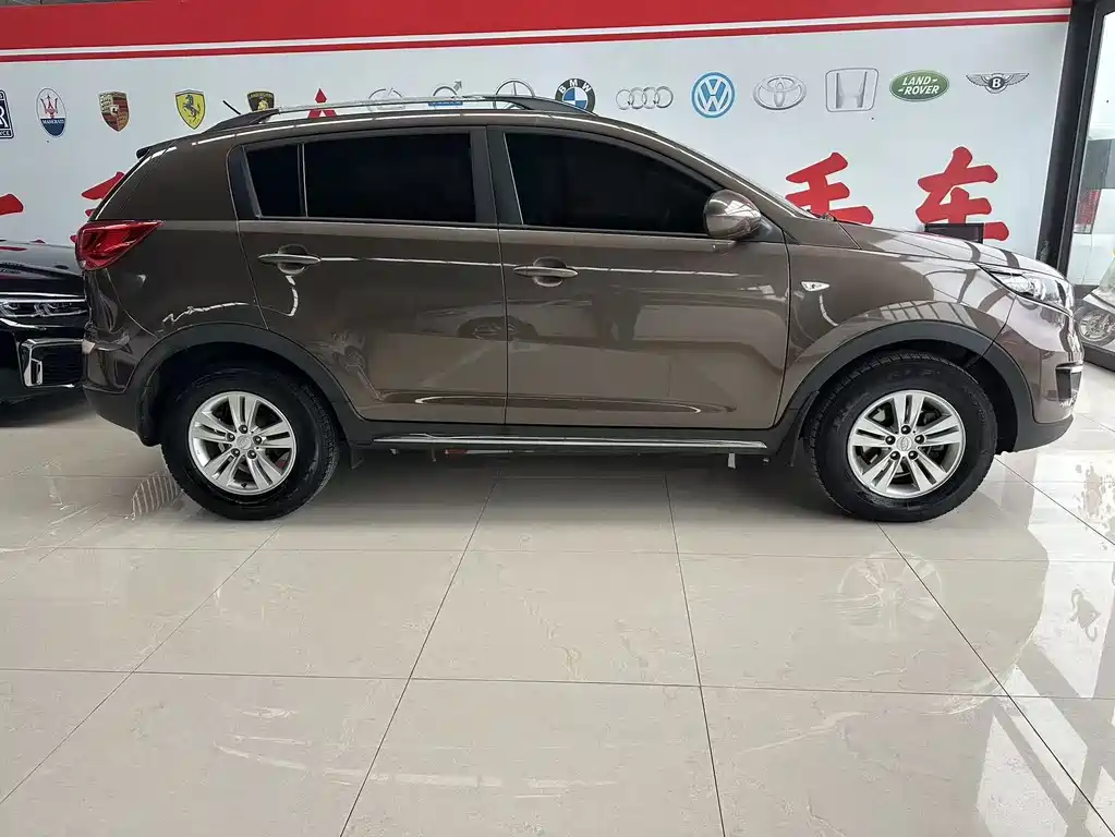 Kia Sportage — миниатюра 10