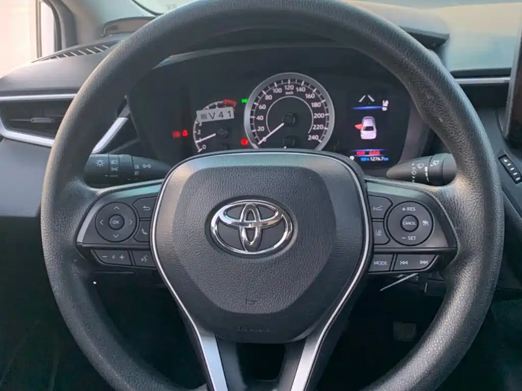 Toyota Corolla — миниатюра 11