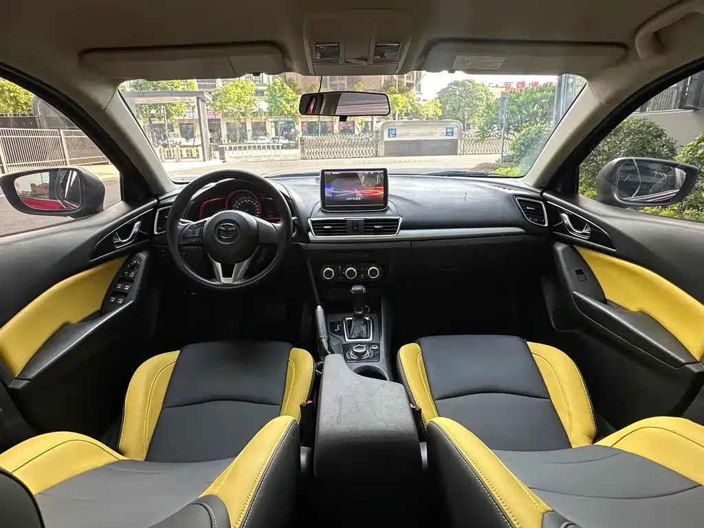 Mazda 3 Axela — миниатюра 9