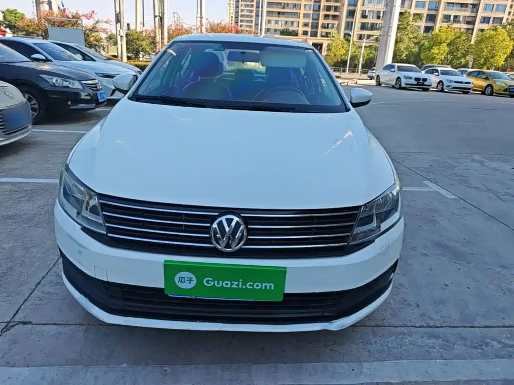 Volkswagen Lavida — миниатюра 3