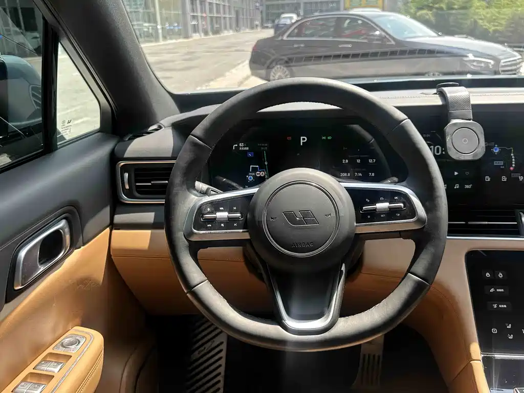 Li Auto ONE 2021 6 мест