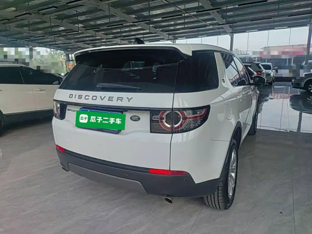 Land Rover Discovery Sport — миниатюра 7