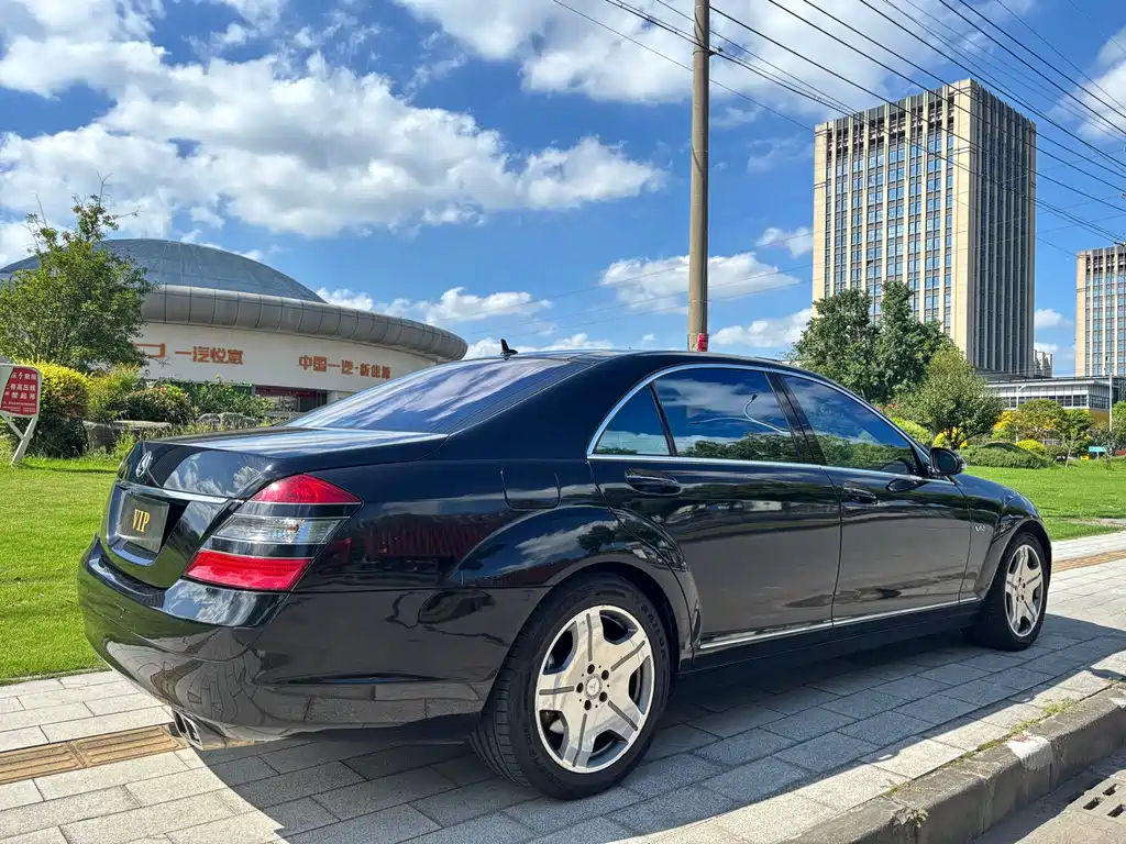 Mercedes-Benz S-Class — миниатюра 8