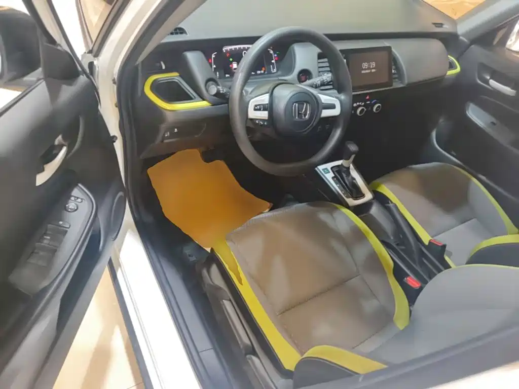 Honda Fit — миниатюра 16