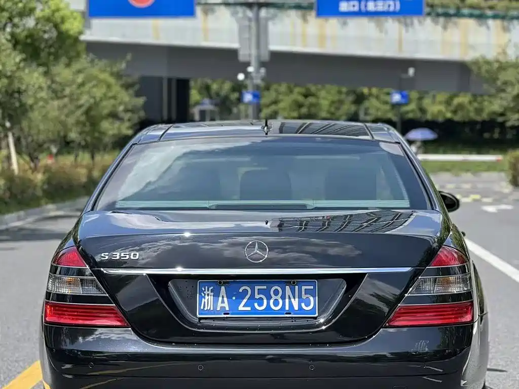 Mercedes-Benz S-Class — миниатюра 5
