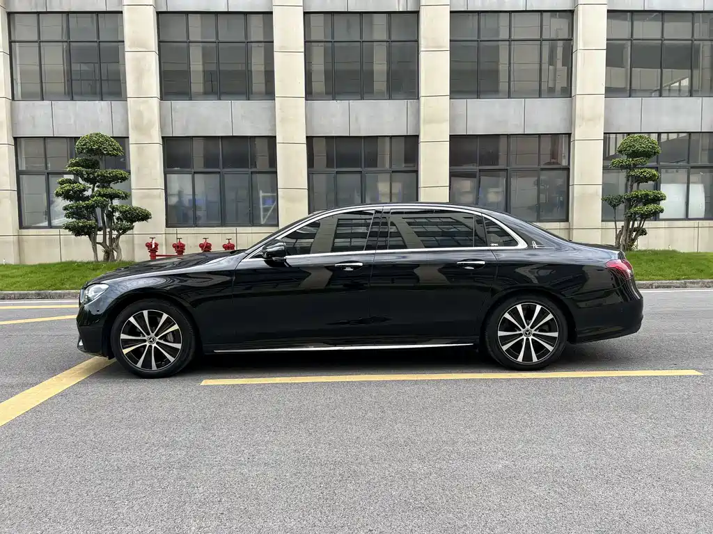 Mercedes-Benz E-Class New Energy — миниатюра 31