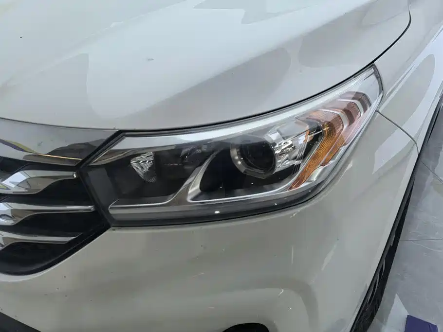 GAC Motor GS4 270T Manual 2WD Elite Edition, фото 5