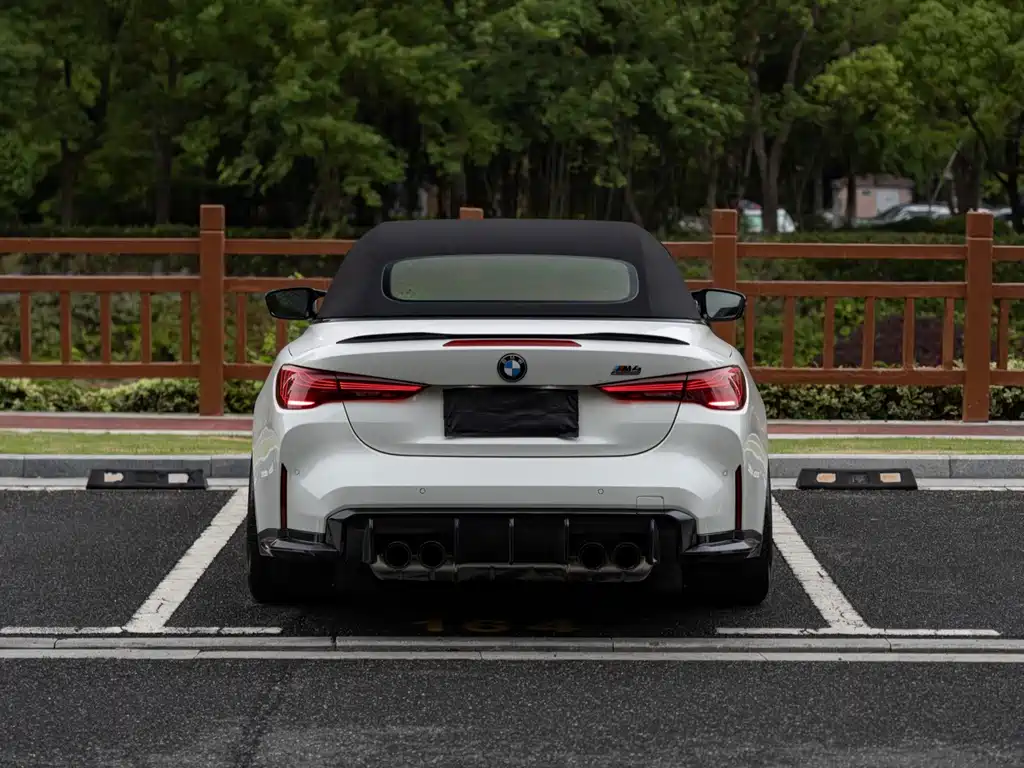 BMW M4 — миниатюра 5
