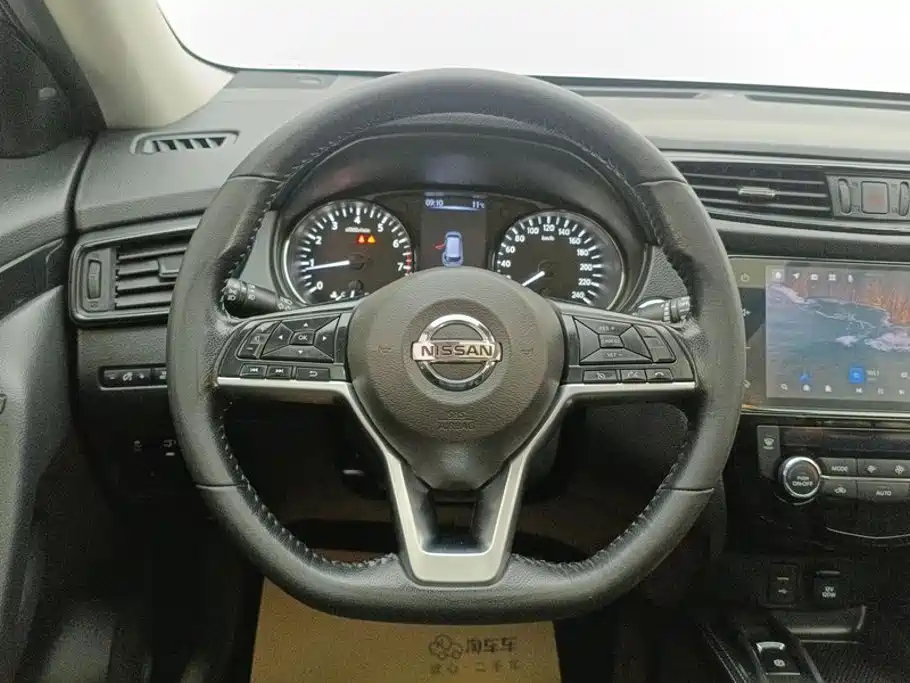 Nissan X-Trail — миниатюра 15