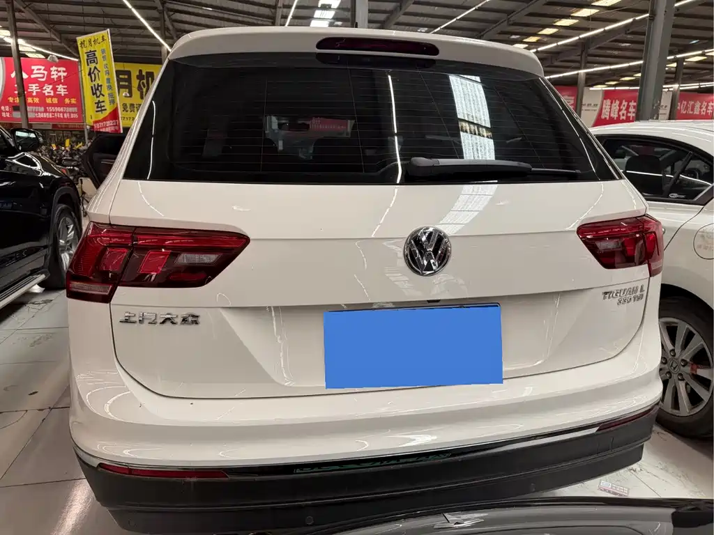 Volkswagen Tiguan L — миниатюра 14