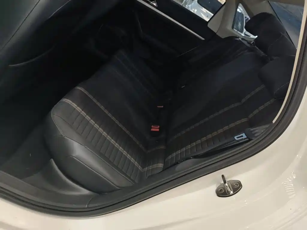 Volkswagen Lavida — миниатюра 17