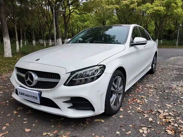 Mercedes-Benz C-Class 2021