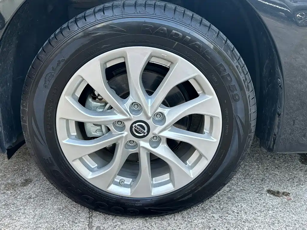 Nissan Sylphy — миниатюра 11