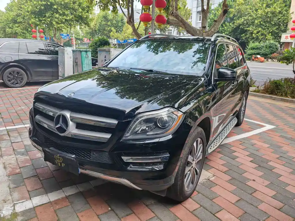 Mercedes-Benz GL-Class