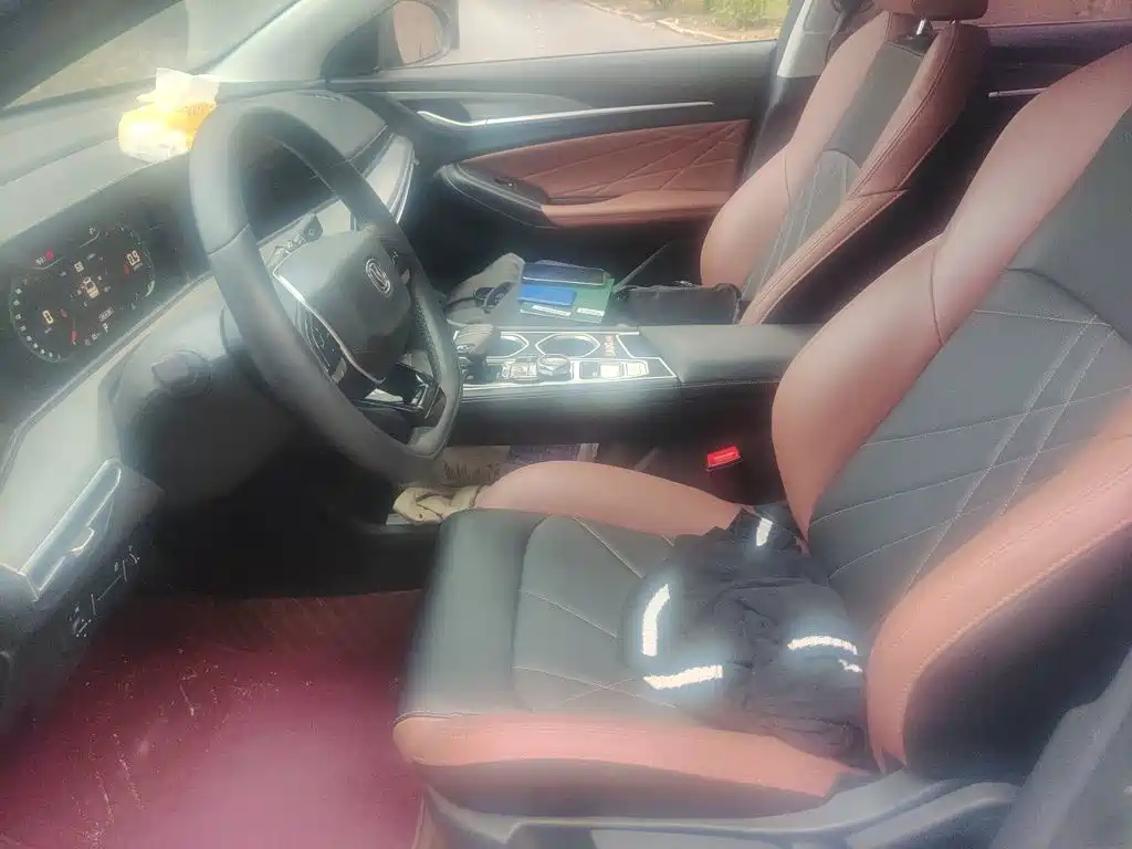 Changan Eado — миниатюра 8