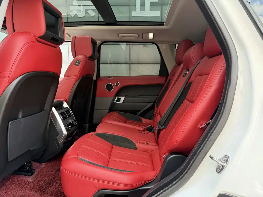 Land Rover Sport — миниатюра 7