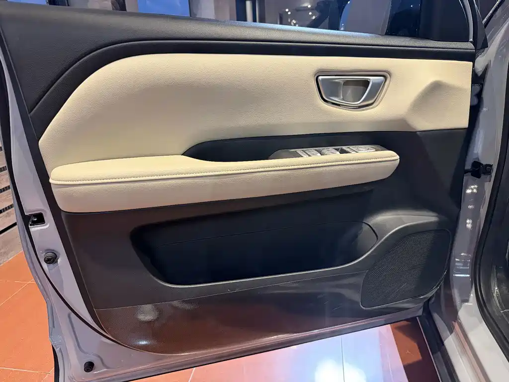 Wuling Bingo PLUS — миниатюра 4