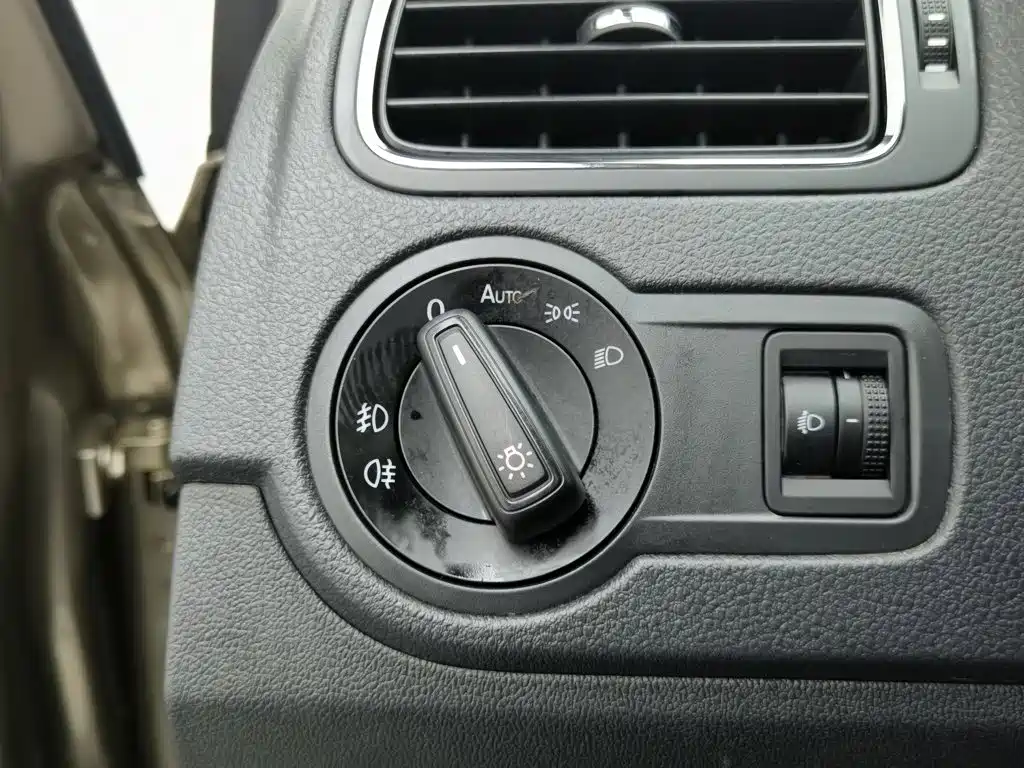 Volkswagen Polo — миниатюра 21