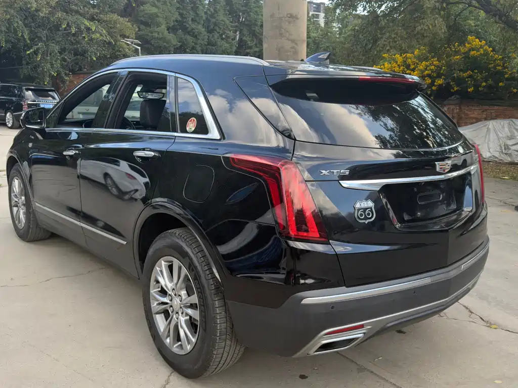 Cadillac XT5 — миниатюра 11