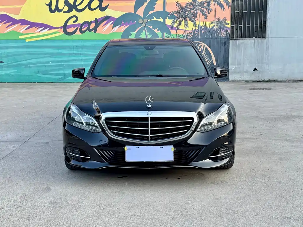 Mercedes-Benz E-Class — миниатюра 2