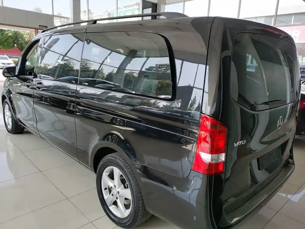 Mercedes-Benz Vito — миниатюра 5